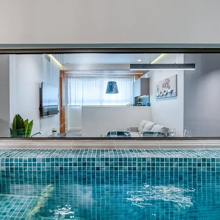 Modern Urban Oasis With Jacuzzi Apartment Piraeus Exterior photo