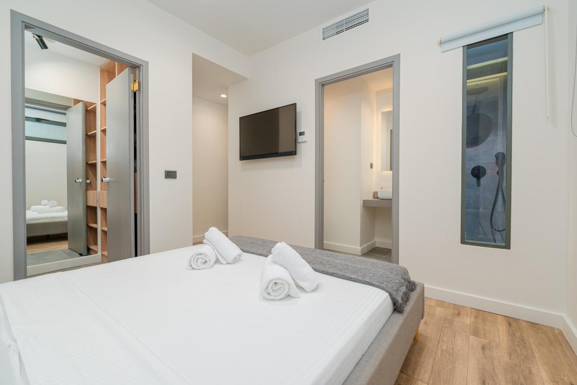 公寓 Modern Urban Oasis With Jacuzzi Piraeus